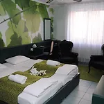 Green Hotel Budapest 4*