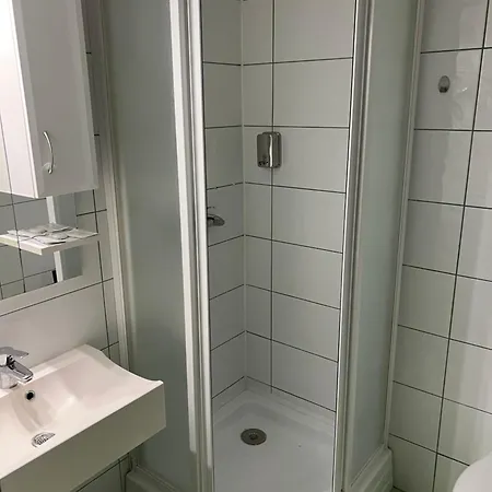 Green Hotel Budapest Otel 4*