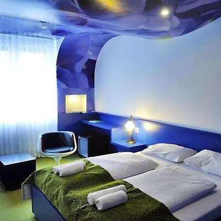 ホテル グリーン ブダペスト