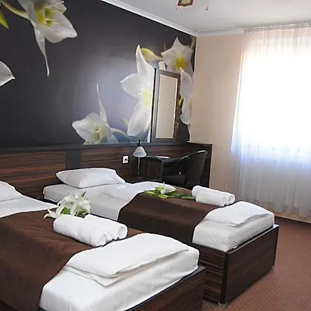 Green Hotel Budapest 4*