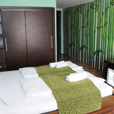 Green Hotel Budapest 4* Budapeşte