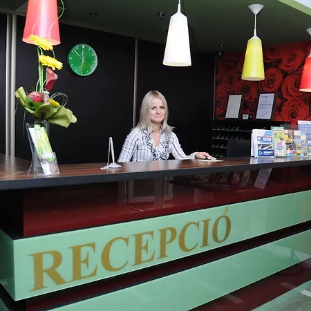 Green Hotel Budapest 4* Budapeşte