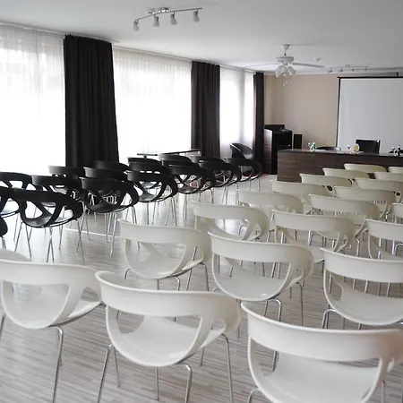 Green Hotel Budapest Otel Budapeşte