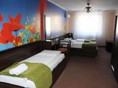 Green Hotel Budapest Otel 4*