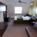 Green Hotel Budapest 4* Budapeşte